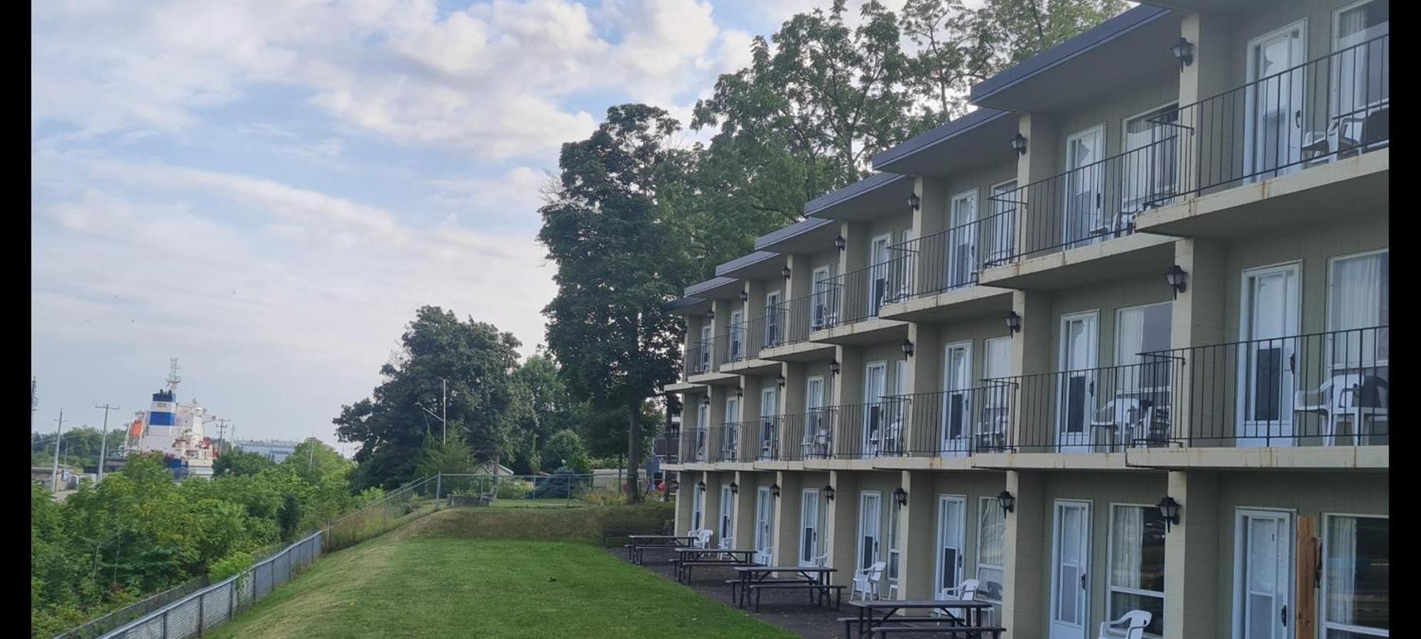 The Inn At Lock Seven ソロルド エクステリア 写真